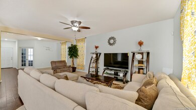 24223 Hazel Alder, San Antonio, TX 78207 - photo 7