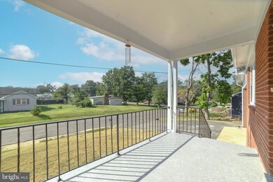 5802 Burgess Rd, District Heights, MD 20747 - photo 5