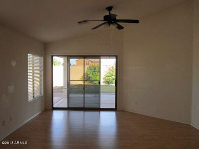 FAMILY-ROOM