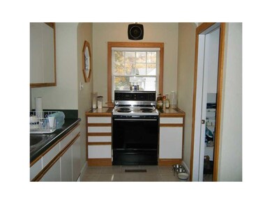 2101 Johnson Ave NW, Cedar Rapids, IA 52405 - photo 7