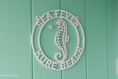 41-print-2204 Surfrider Circle Unit C-41