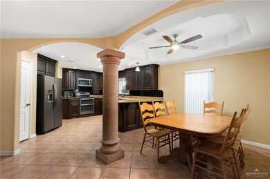 558 Greystone Cir, Alamo, TX 78516 - photo 6