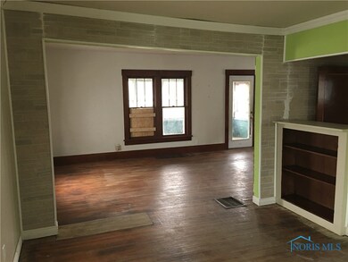 Dining room looking to living room