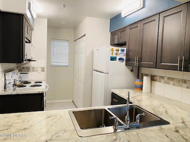 458 Bouchelle Dr unit 101, New Smyrna Beach, FL 32169 - photo 3