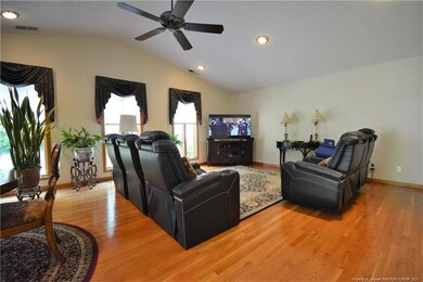510 Dandridge Dr, Fayetteville, NC 28303 - photo 2
