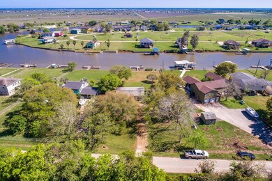 2304 Cr 297(oak Circle), Sargent, TX 77414 - photo 2