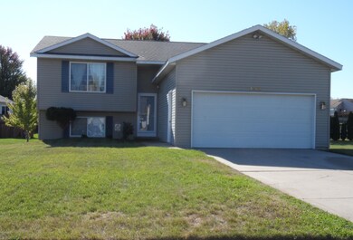 1066 Bunkerway Dr SW, Wyoming, MI 49509 - photo 3