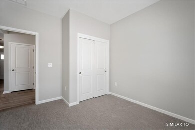 9840 Thorton Dr, Johnston, IA 50131 - photo 4