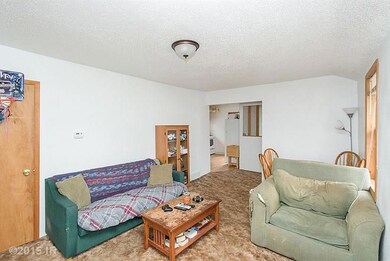 2925 Mahaska Ave, Des Moines, IA 50317 - photo 4
