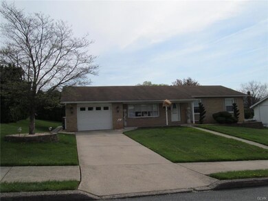 1047 N 11th St, Whitehall, PA 18052 - photo 2