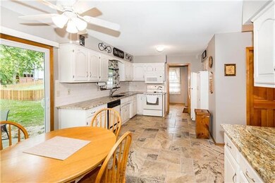 16016 W 82nd Terrace, Lenexa, KS 66219 - photo 6