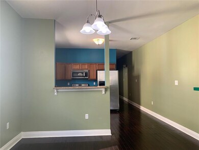 The passthrough between the kitchen and dining are