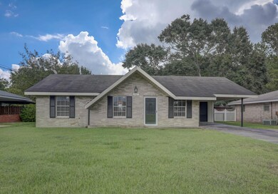 440 Juanita St, Eunice, LA 70535 - photo 2