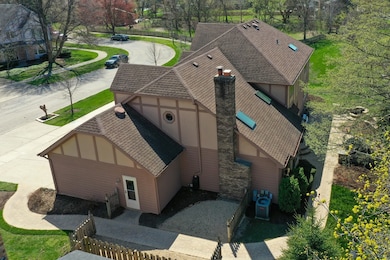 613 Balmoral Cir, Naperville, IL 60540 - photo 2