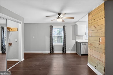 1068 Rebel Forest Dr SE, Atlanta, GA 30315 - photo 6