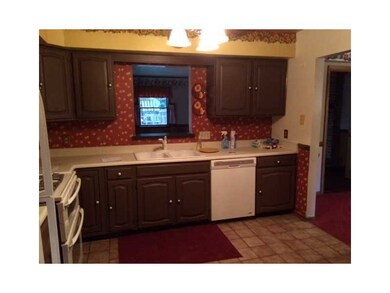 3931 Venice Dr, Erie, PA 16506 - photo 3