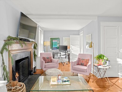 15 Locust Rd unit Cottage, Greenwich, CT 06831 - photo 4