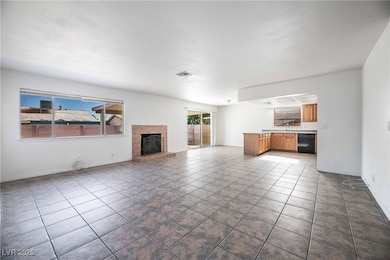 6438 Creston Ave, Las Vegas, NV 89103 - photo 4