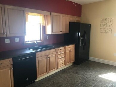 755 15th St, Niagara Falls, NY 14301 - photo 3