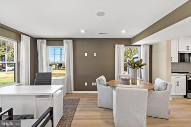 102 Courthouse Dr, Martinsburg, WV 25404 - photo 5