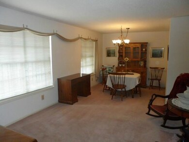 10833 Bella Vista Dr, El Paso, TX 79935 - photo 5