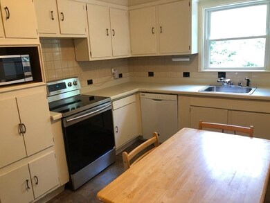 31 Kent Square unit 1, Brookline, MA 02446 - photo 4