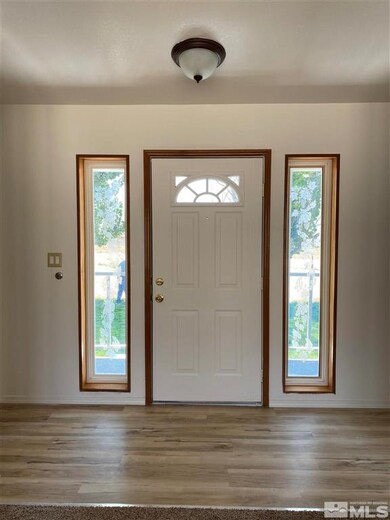 565 Mike Dr, Winnemucca, NV 89445 - photo 3