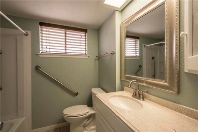 6402 Lautrec Dr, Houston, TX 77088 - photo 6