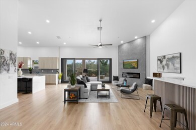 007_GREAT ROOM