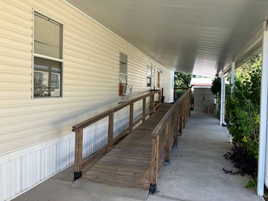 10328 Flanders Loop, Riverview, FL 33578 - photo 6