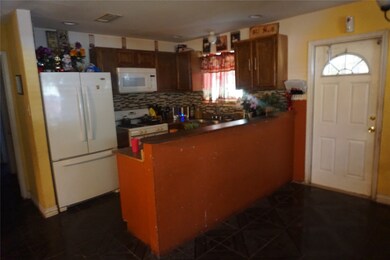 7626 Parker Rd, Houston, TX 77016 - photo 5