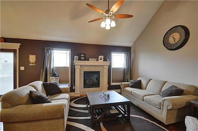 4228 SW Flintrock Dr, Lees Summit, MO 64082 - photo 3