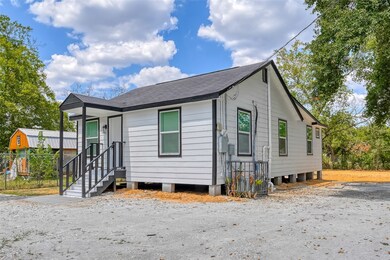 2401 Persimmon St, Houston, TX 77093 - photo 6