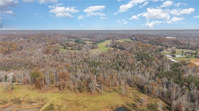 6159 Hideaway Ln, Trinity, NC 27370 - photo 5