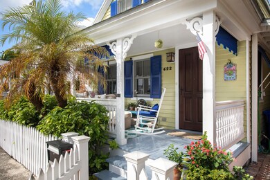 622 Ashe St Key West FL 33040-large-003-