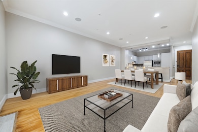 A spacious 2 bedroom/2 bathroom with 10 foot ceili