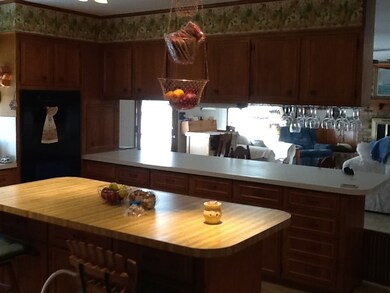 unlisted-address, Pensacola, FL 32504 - photo 4