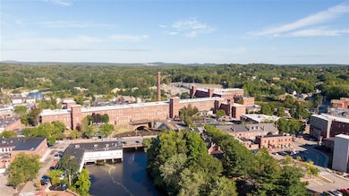 10 4th St unit 402, Dover, NH 03820 - photo 2