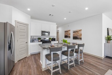 1014 Marina Bay, Alvin, TX 77511 - photo 5