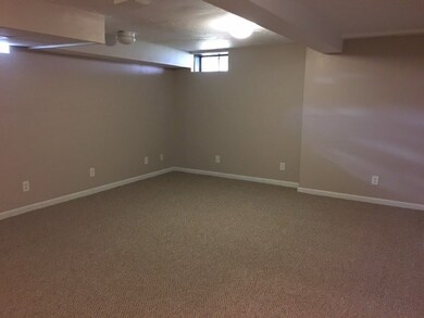 450 Providence St unit 3, West Warwick, RI 02893 - photo 5