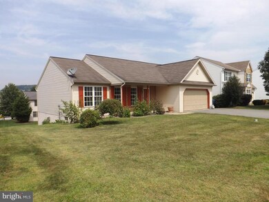 3961 Birchwood Ln, Columbia, PA 17512 - photo 2