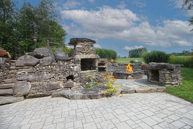 2731 Collins Rd, Whitingham, VT 05361 - photo 7