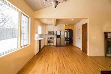 12 Valley View Place, Mankato, MN 56001 - photo 2