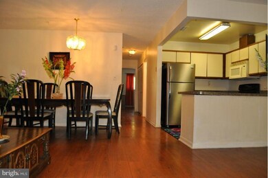 52 Ashlar Hill Ct, Parkville, MD 21234 - photo 7