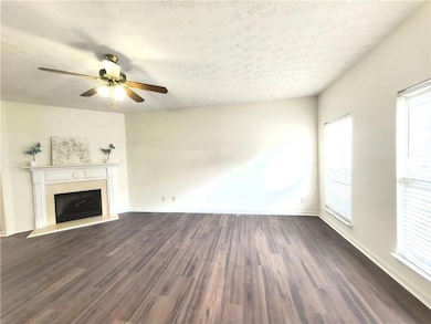 619 Kenridge Way, Suwanee, GA 30024 - photo 4