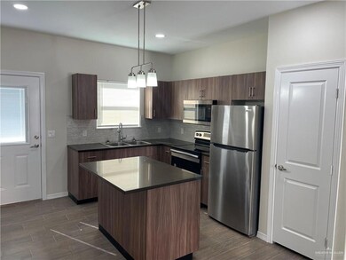 1705 W Broome St unit 1, Edinburg, TX 78541 - photo 4