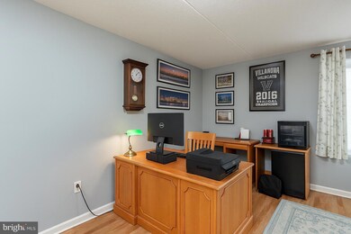 860 Lower Ferry Rd unit 2C, Ewing, NJ 08628 - photo 6