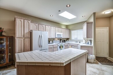 KITCHEN 3