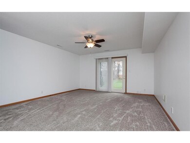 1240 Daleview Dr unit 1, Marion, IA 52302 - photo 2