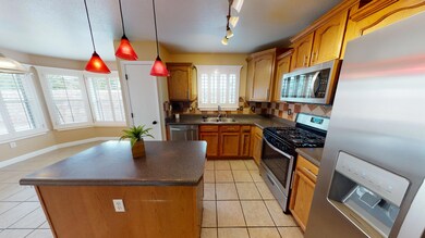 14279 Desert Sunset Dr, Horizon City, TX 79928 - photo 2